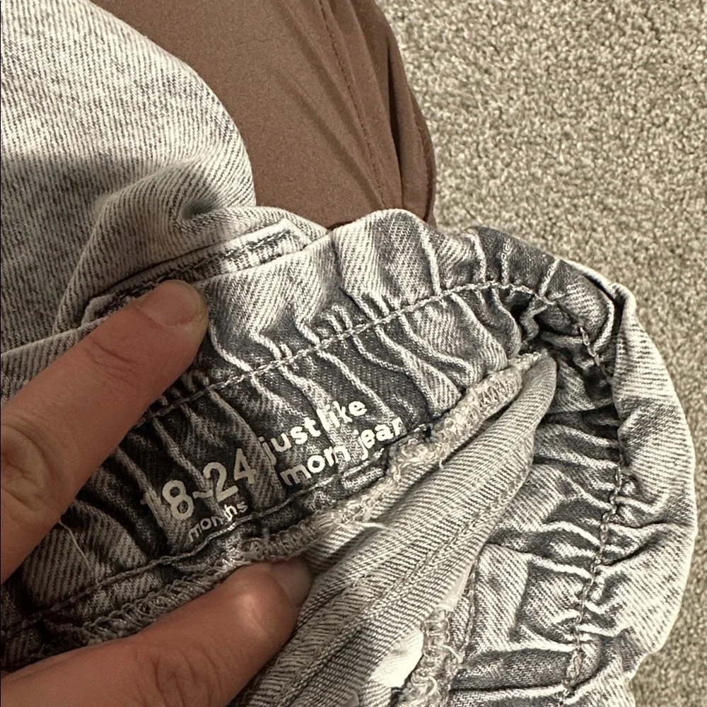 Baby gap gray acid wash‎ baby girl high waisted mom jeans 18-24 months